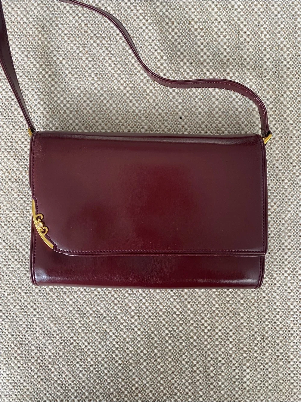 Vintage Gucci Crossbody or Clutch Bag in Burgundy Red - Picture 2 of 14